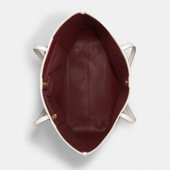 ๐บ๐ฒI LOVE COACH " Love Sign Signature City Tote show the whole world ๐ ๐ - Picture 7 of 8